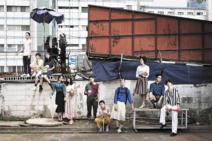 자녀와 대화 주제 고민된다면 '연극 나들이' 어떠세요?