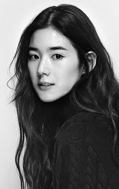 배우 정은채