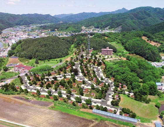 숲속의과수원 이미지