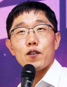 김제동