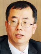 윤석민 서울대 언론정보학과 교수