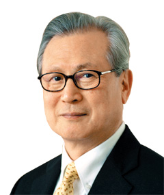 신일희 총장