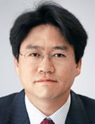 윤영신 논설위원