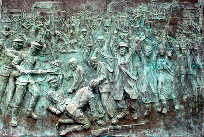1919년 3월 1일 평양 기독교 신자들의 만세 운동을 새긴 탑골공원의 기념 부조(浮彫).