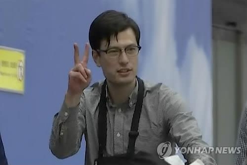 북한에 억류당했다 풀려난 호주 유학생 알렉 시글리. /연합뉴스