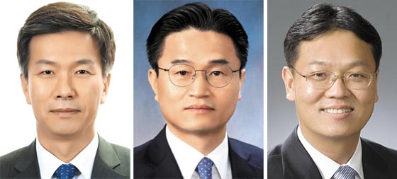 (왼쪽부터) 김대지 국세청 차장, 김명준 서울국세청장, 이동신 부산국세청장