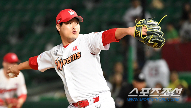 2019 KBO리그 SK 와이번스와 KT 위즈의 경기가 7일 오후 인천 SK행복드림구장에서 열렸다. SK 하재훈. 인천=박재만 기자 pjm@sportschosun.com/2019.08.07/