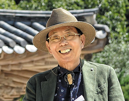 마지막일지 모를… 오늘도 0.05㎜ 펜촉을 잡다