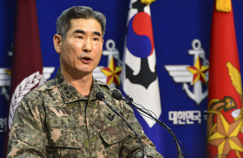 6일 국방부에서 합참 작전부장 김용현 소장이 최근 북한의 인민군 최고사령부 성명을 비롯한 군사위협에 대한 입장을 발표하고 있다. /성형주 기자