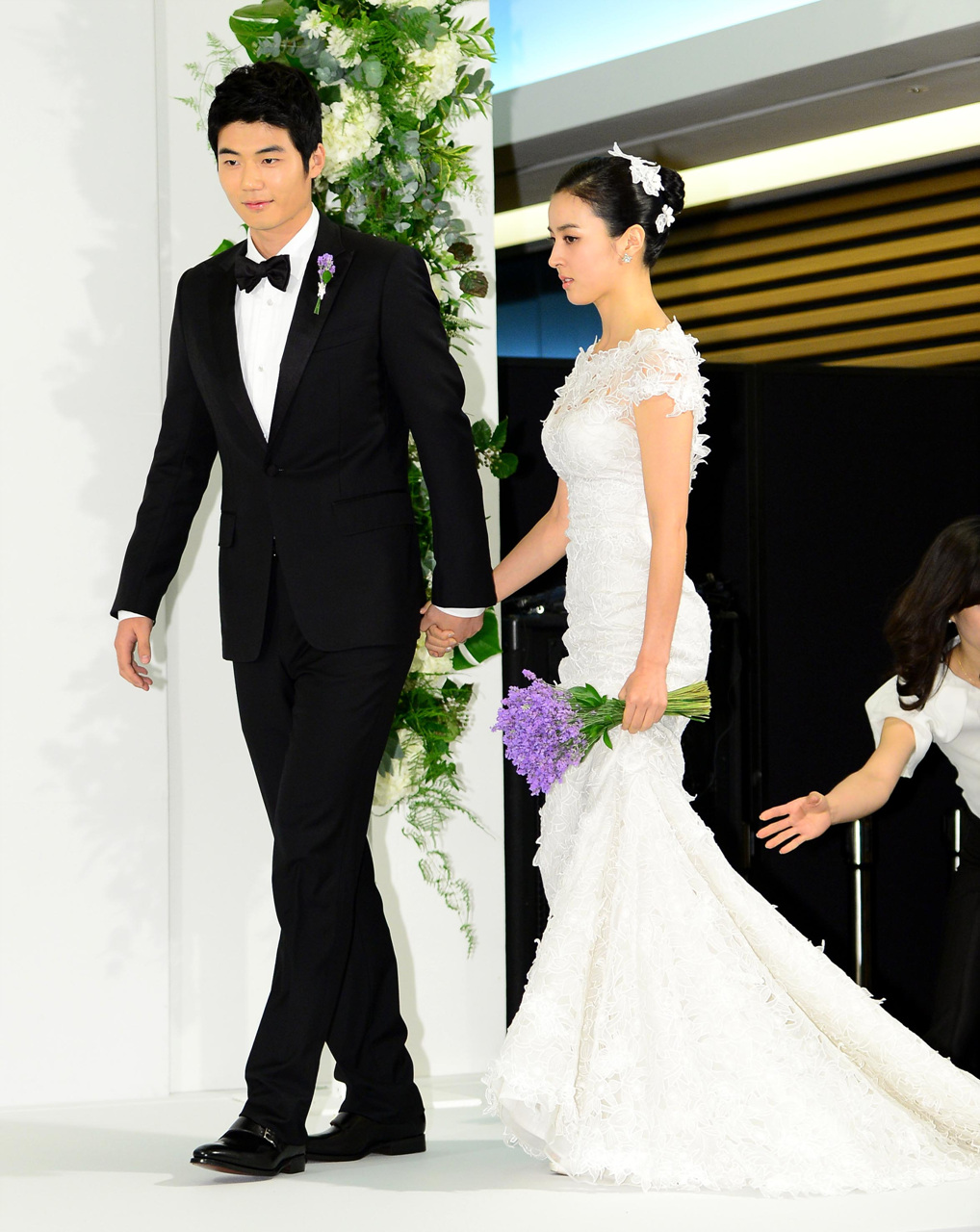 韩智慧与老公结婚照片图片