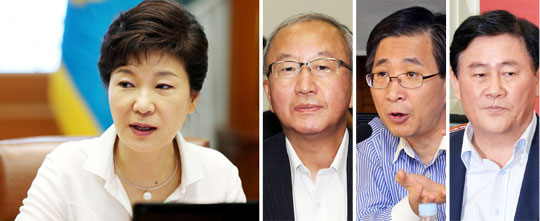 박 대통령 오른쪽부터 현오석 경제부총리, 조원동 청와대 경제수석, 최경환 새누리당 원내대표.