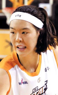 박지수