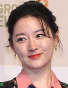 배우 이영애