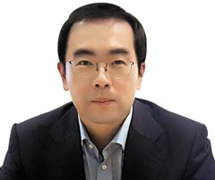 이동진