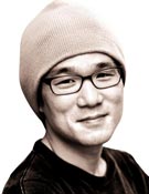장강명 소설가