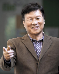 부동산 전업투자가 김동우씨는 6일 본지 인터뷰에서 “누구든지 부동산 투자 공부를 꾸준히 6개월만 하면 ‘월급 통장’ 대신 ‘월세 통장’을 가질 수 있다”고 말했다.