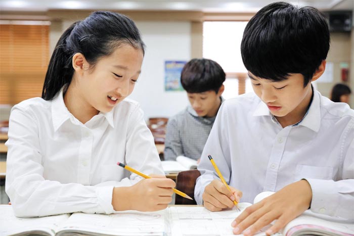 플립러닝 기반 둔 수학 학습 전국 150여 개 캠퍼스 운영 | 조선에듀 | 프리미엄 교육전문 미디어 플립러닝 기반 둔 수학 학습 전국 150여 개 캠퍼스 운영 | 조선에듀 | 프리미엄 교육전문 미디어