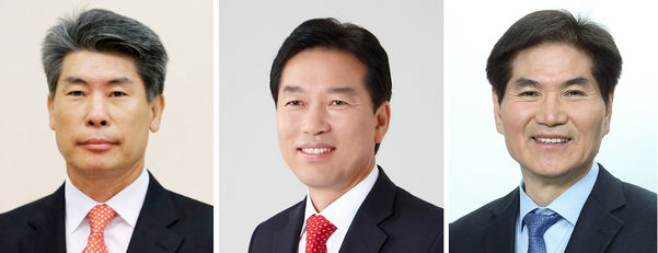 문재인 대통령은 26일 오전 신임 청와대 수석 비서관 일부를 교체했다. 왼쪽부터 신임 경제수석에 임명된 윤종원 OECD 특명전권대사, 신임 일자리수석에 임명된 정태호 대통령비서실 정책기획비서관, 신임 시민사회 수석에 임명된 이용선 더불어민주당 양천을 지역위원장. /연합뉴스