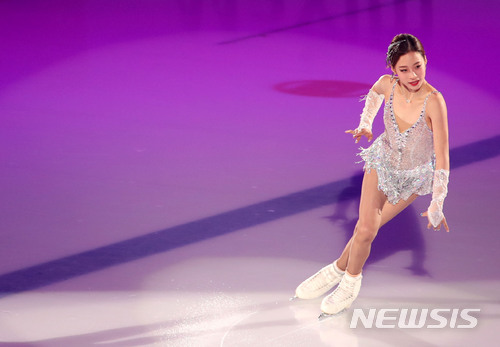 멋진 무대 선보이는 유영