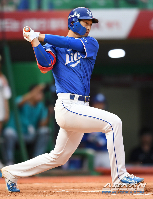 2019 KBO리그 삼성 라이온즈와 SK 와이번스의 경기가 9일 인천 SK행복드림구장에서 열렸다. 삼성 이학주. 인천=정재근 기자 cjg@sportschosun.com/2019.06.09/
