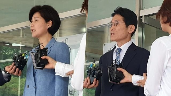 국회 ‘패스트트랙 사태’로 고발 당한 백혜련(왼쪽) 더불어민주당 의원과 윤소하(오른쪽) 정의당 원내대표가 16일 오후 경찰 조사를 마치고 서울 영등포경찰서를 나서면서 취재진의 질문에 답하고 있다. /박소정 기자