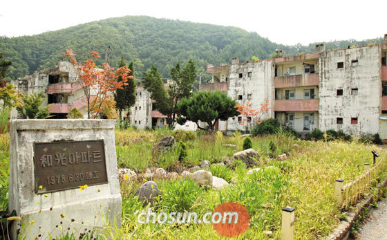 지난 22일 오후 찾은 강원도 태백시 장성동 화광 아파트.