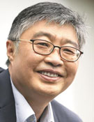 우석훈 경제학자