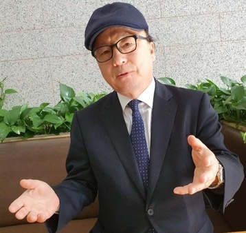 구종상 전 BCM 집행위원장이 ‘BCM이야기’ 주요 내용에 대해 설명하고 있다.
