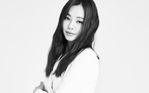 이하늬는 공리와 장쯔이처럼 전통에 기반한 연기 예술을 펼치는 배우가 되고 싶어한다.