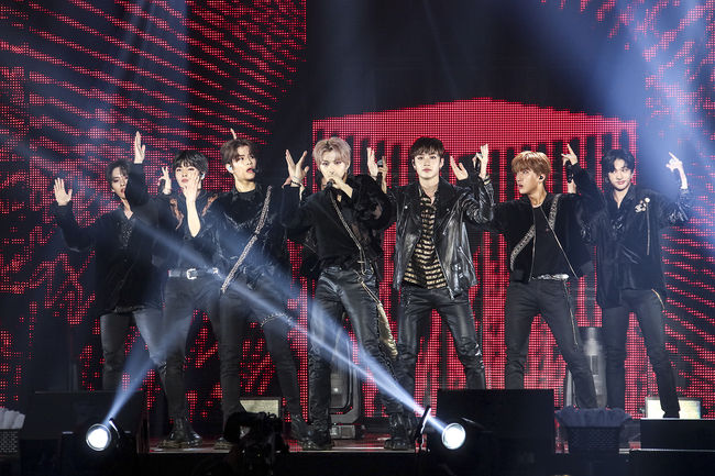 스트레이키즈 콘서트에 대한 이미지 검색결과