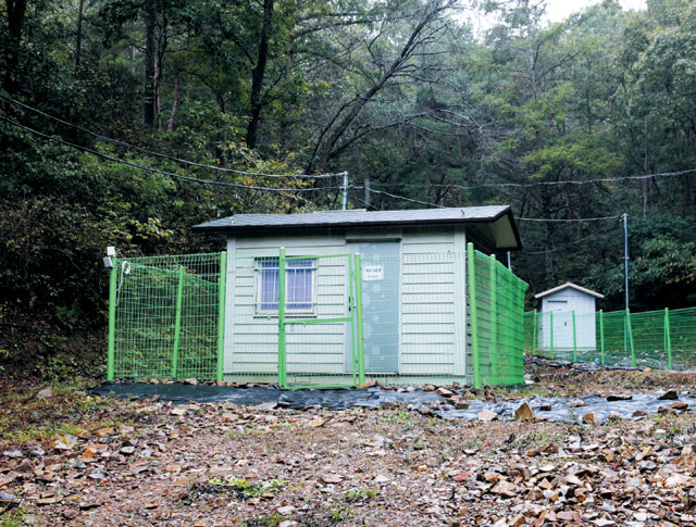 청주 공장 직원 5명이 상주하는 실험실.