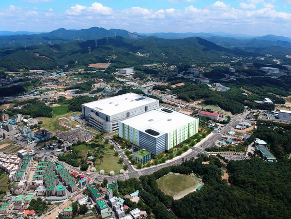 양지로지스틱스 물류센터 조감도. /포스코건설 제공