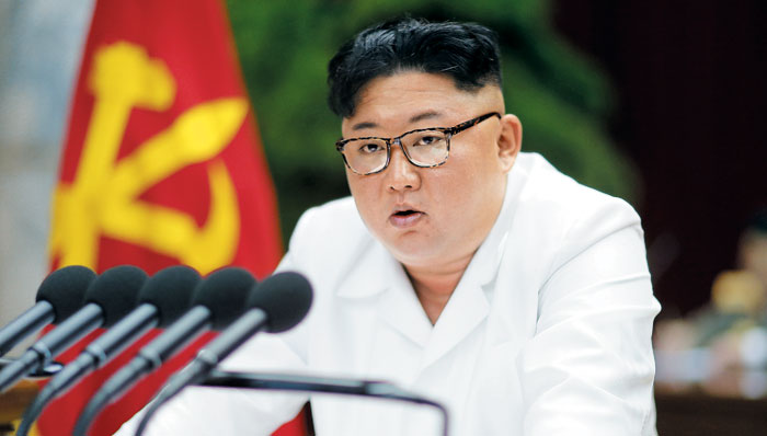 김정은 북한 국무위원장이 29일 평양에서 열린 노동당 중앙위 제7가 제5차 전원회의에서 발언하고 있다.