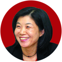 임선옥·평론가
