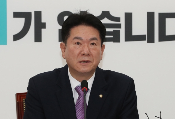 바른미래당 이동섭 원내대표 권한대행./연합뉴스