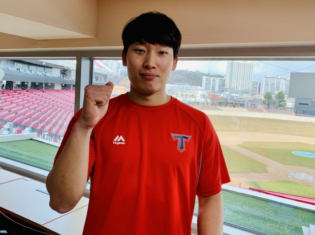 지난 13일 광주기아챔피언스필드에서 훈련이 끝난 뒤 스포츠조선과 인터뷰를 하고 있는 김호령. 광주=김진회 기자