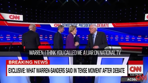 워런 의원(왼쪽)과 샌더스 의원이 설전을 벌이고 있는 모습/CNN