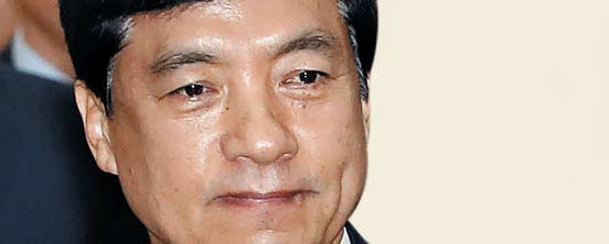같은 듯 다른 길 걸어온 검찰 1·2인자