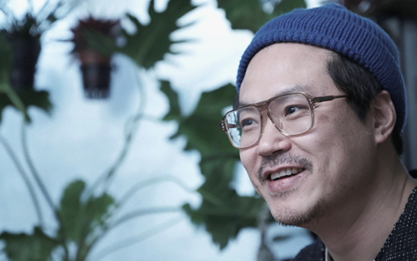무경계 예술가 백현진. 2월 7일 오후 8시 현대카드 언더스테이지에서 새 솔로 앨범 ‘가볍고 수많은'의 단독 공연을 앞두고 있다./사진=이태경 기자