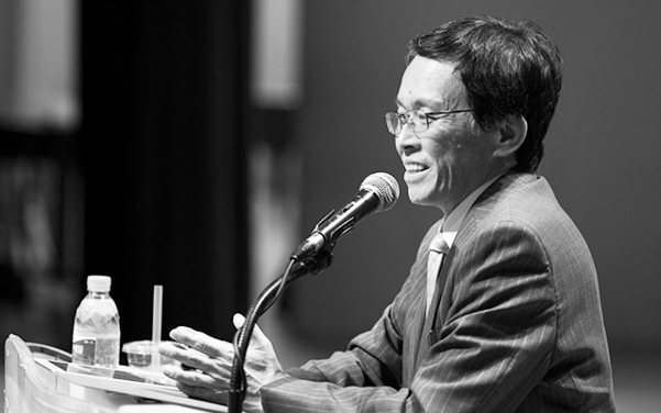 “일본은 2차 대전 때 개인을 버리고 국가를 위해 투신하라고 했어요. 그 폐해를 충분히 겪었습니다. 아들러가 말한 공동체 감각은 그런 ‘국수주의'와는 달라요. 자신이 소중하기에 타자도 소중하다는 연결감이죠.”