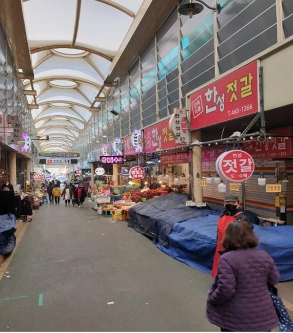 우한 코로나 여파로 한산한 구월시장 모습./남동구 제공