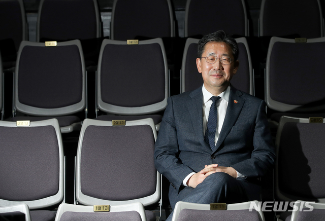 객석에 앉은 박양우 문화체육관광부 장관