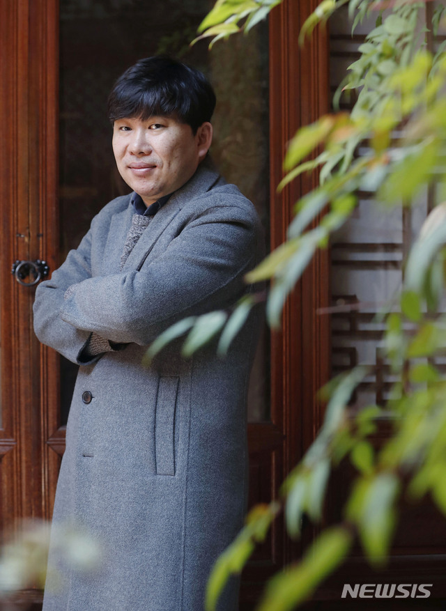 공연제작사 라이브 강병원 대표