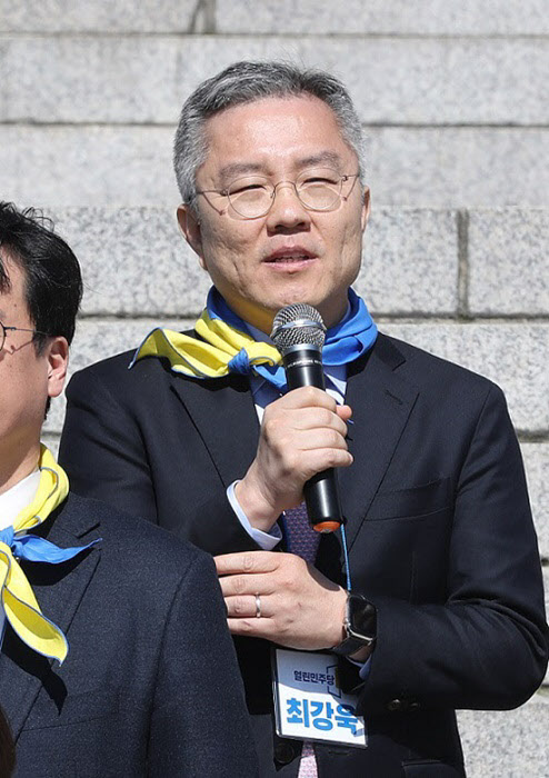 최강욱 열린민주당 공동선대위원장 /뉴시스