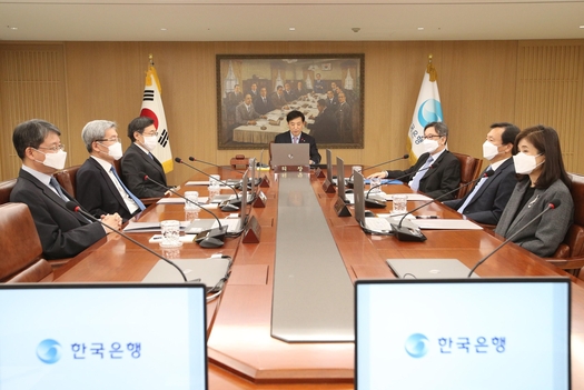 한은, 은행·증권·보험에 10조원 대출… '재무악화시 취소 가능'