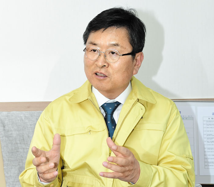 장신상 횡성군수