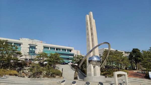 경기도 시군 가운데 재정자립도 1위를 차지하고 있는 화성시의 청사./화성시청