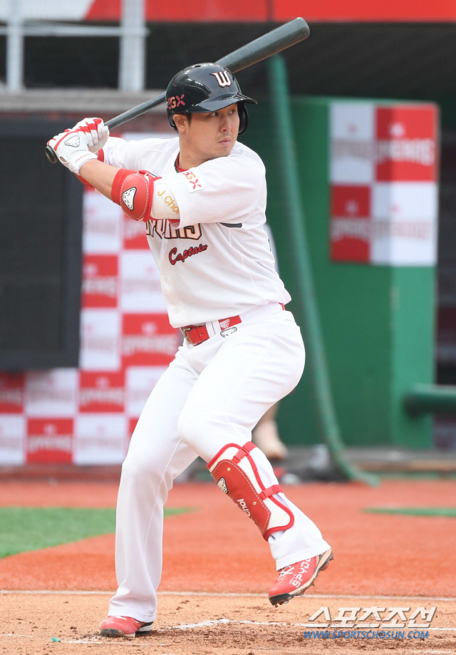 KIA 타이거즈와 SK 와이번스의 2020 KBO 리그 경기가 22일 인천 SK행복드림구장에서 열렸다. 사진은 SK 최정. 인천=허상욱 기자 wook@sportschosun.com/2020.05.22/