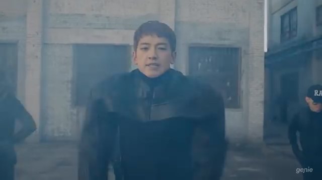비 '깡' 뮤직비디오