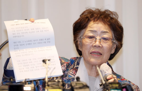 https://image.chosun.com/sitedata/image/202005/25/2020052502326_0.jpg